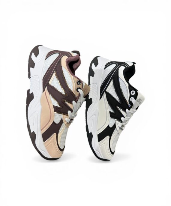Zapato Deportivo